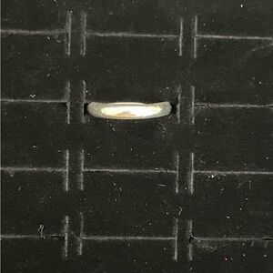 Elegant Silver Band Ring